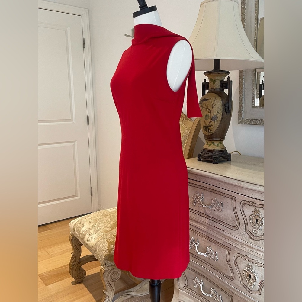 Costume National Elegant Red Sleeveless neck ribbon Dress